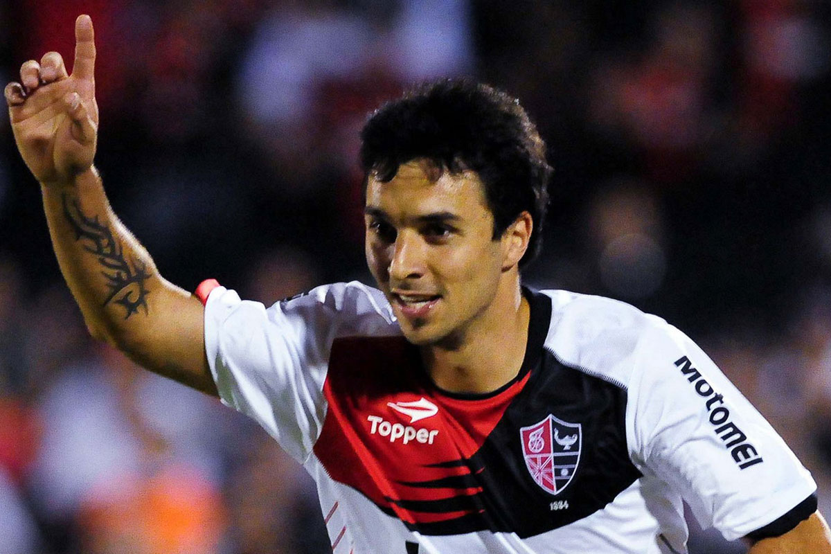 Newell’s entre las cuerdas: necesita un triunfo para volver a encenderse
