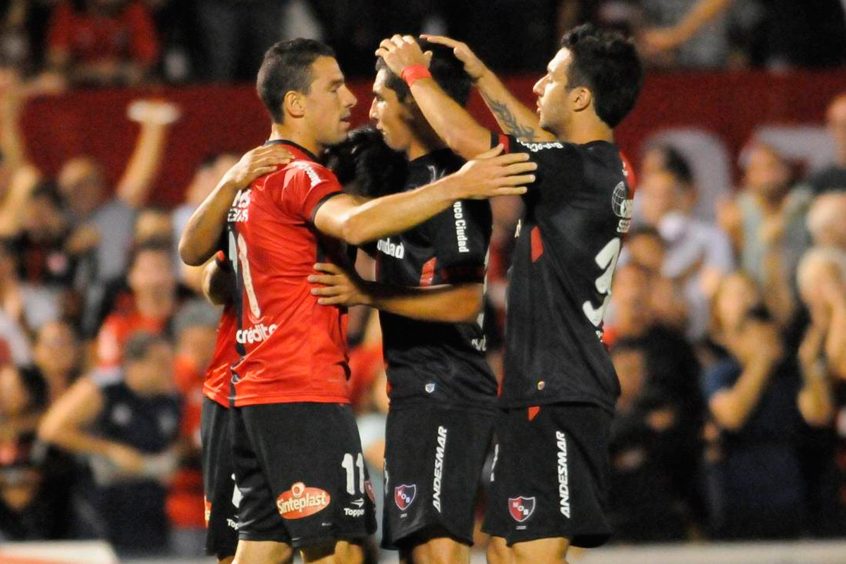 Newell’s le ganó a San Lorenzo y volvió a sonreír