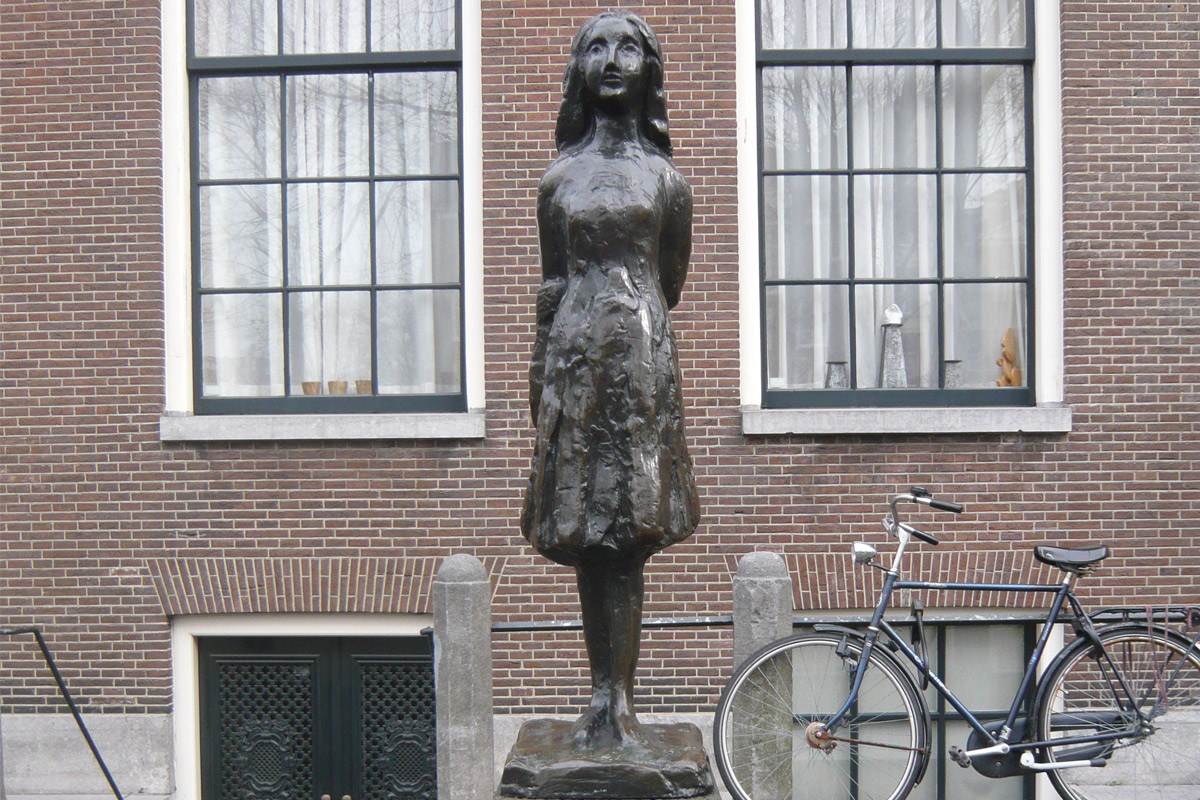 La Capital Federal tendrá una réplica de la estatua de Ana Frank de Amsterdam