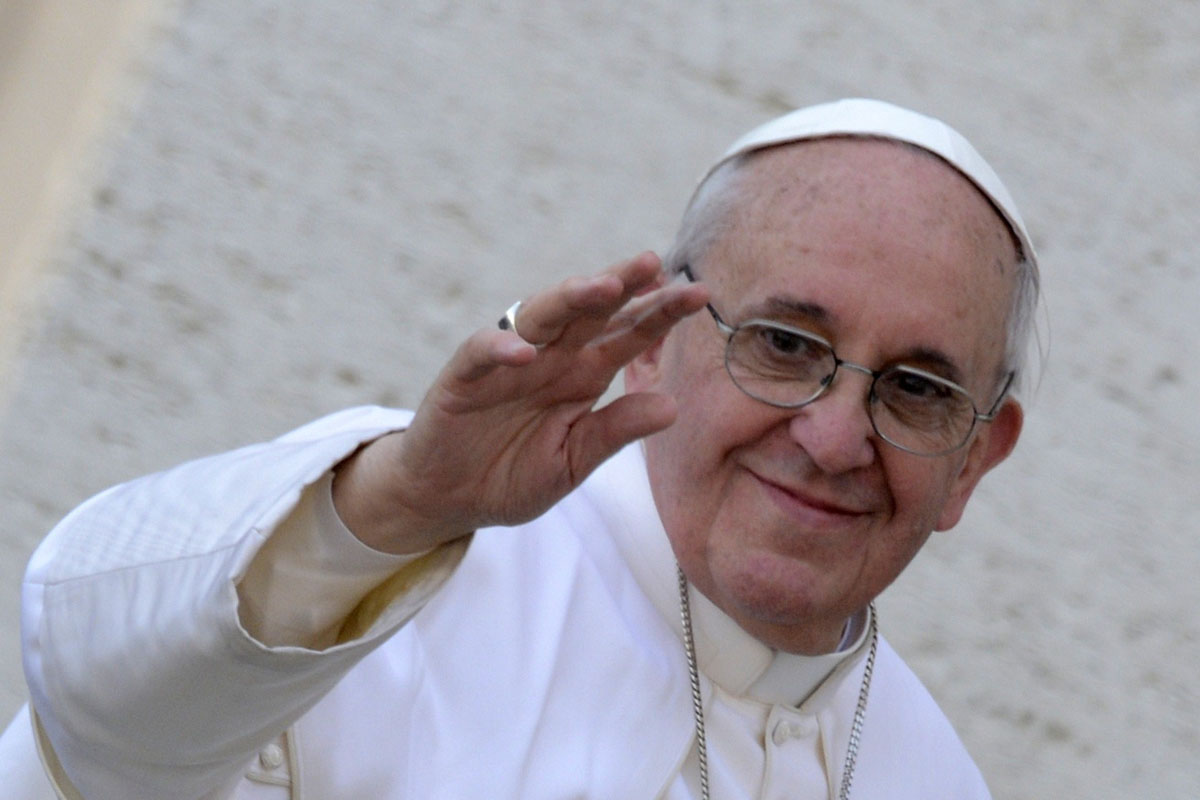 El Papa recordó y saludó a los 33 mineros chilenos