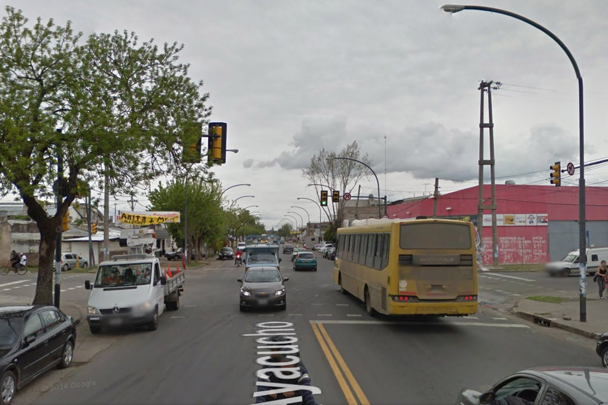 Un hombre murió apuñalado por su vecino en zona sur