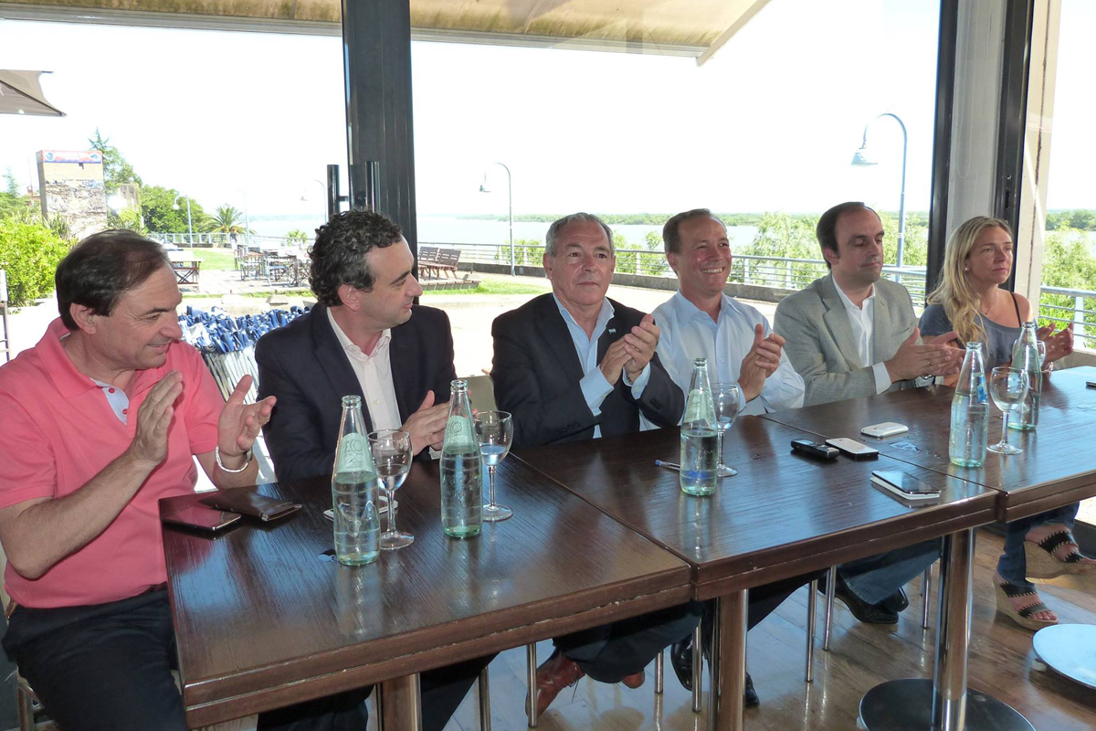 Barletta, Giustiniani y Javkin, por la vuelta de Gendarmería