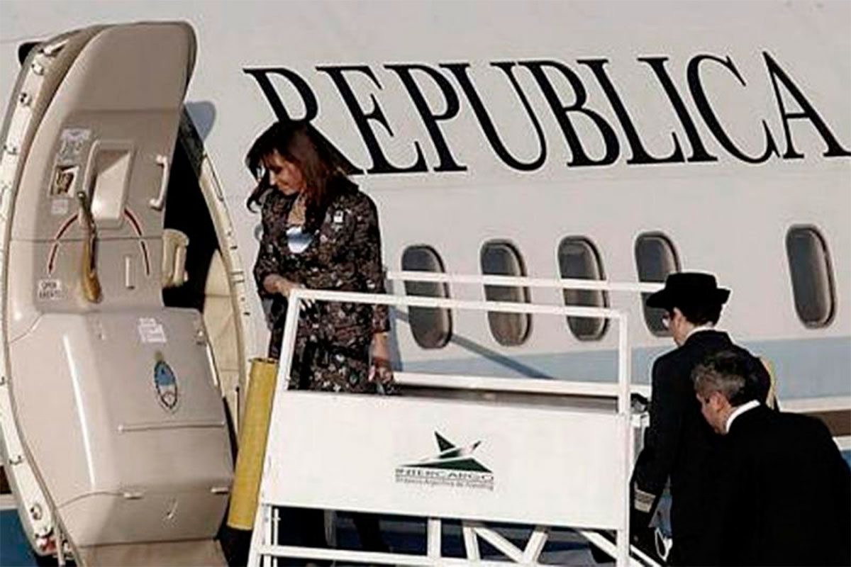 Tras la fractura, Cristina ya descansa en Olivos