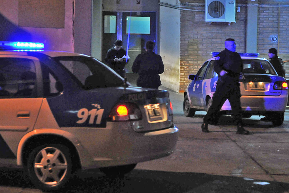Joven asesinada a balazos a la salida de un baile en Santa Fe capital