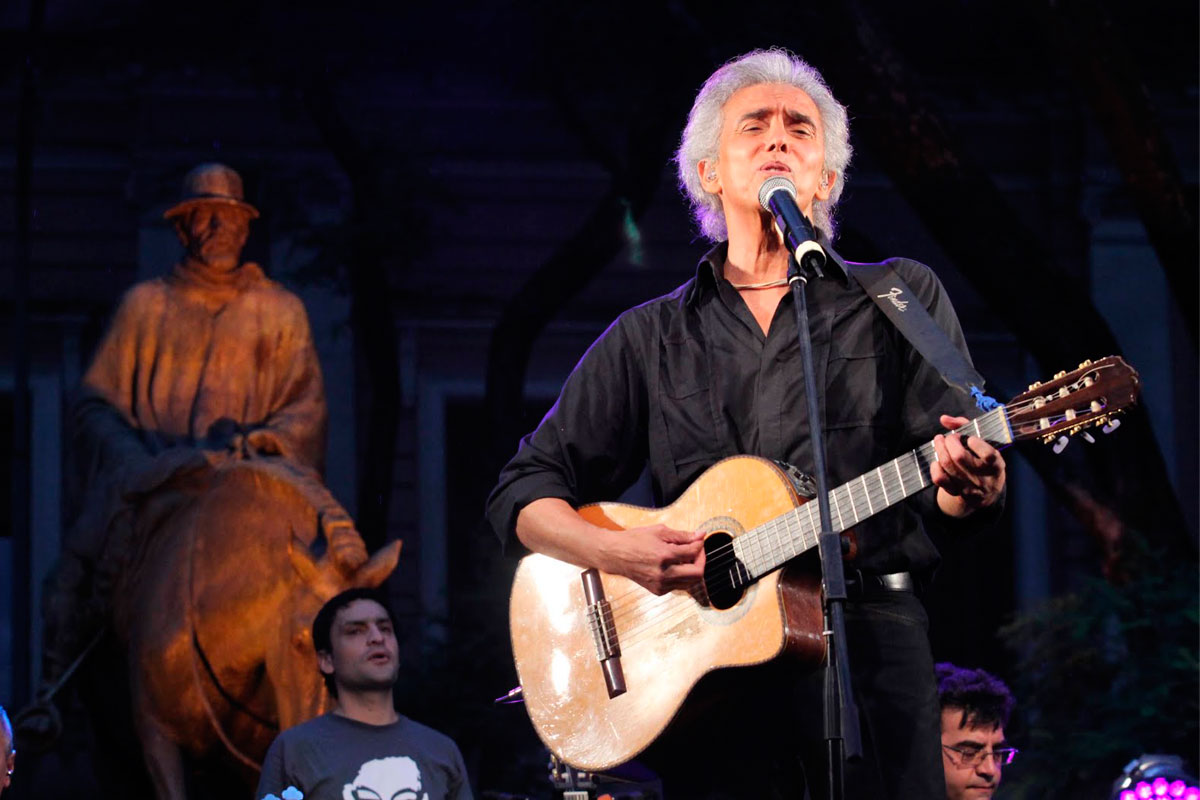 Jairo se presenta esta noche en el  Anfiteatro Municipal