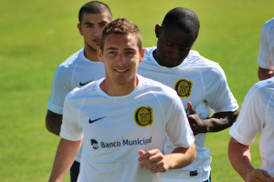 Marco Ruben estuve presente en el primer entrenamiento del año. Foto: rosariocentral.com