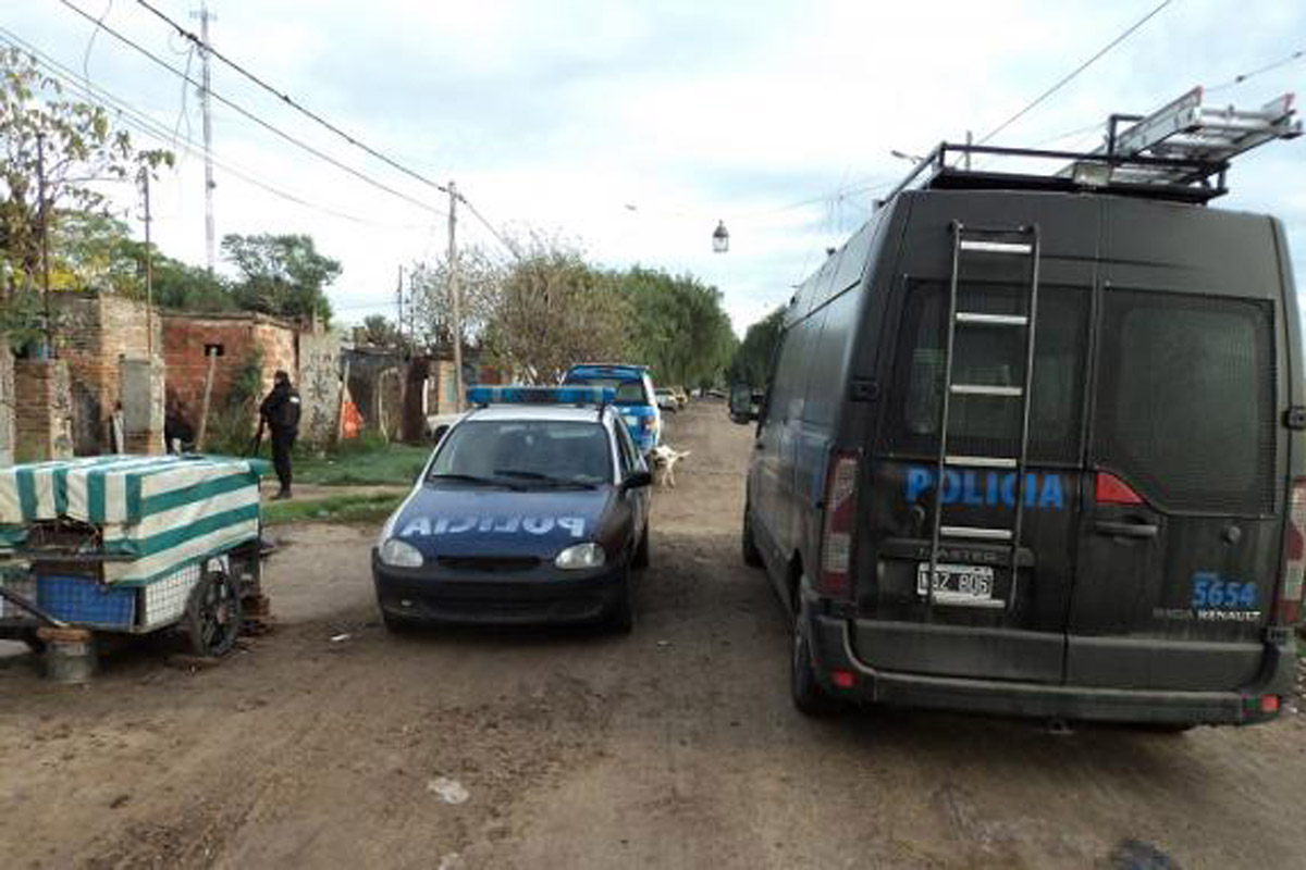 Arroyo Seco: Un adolescente está internado por recibir un disparo en la cabeza