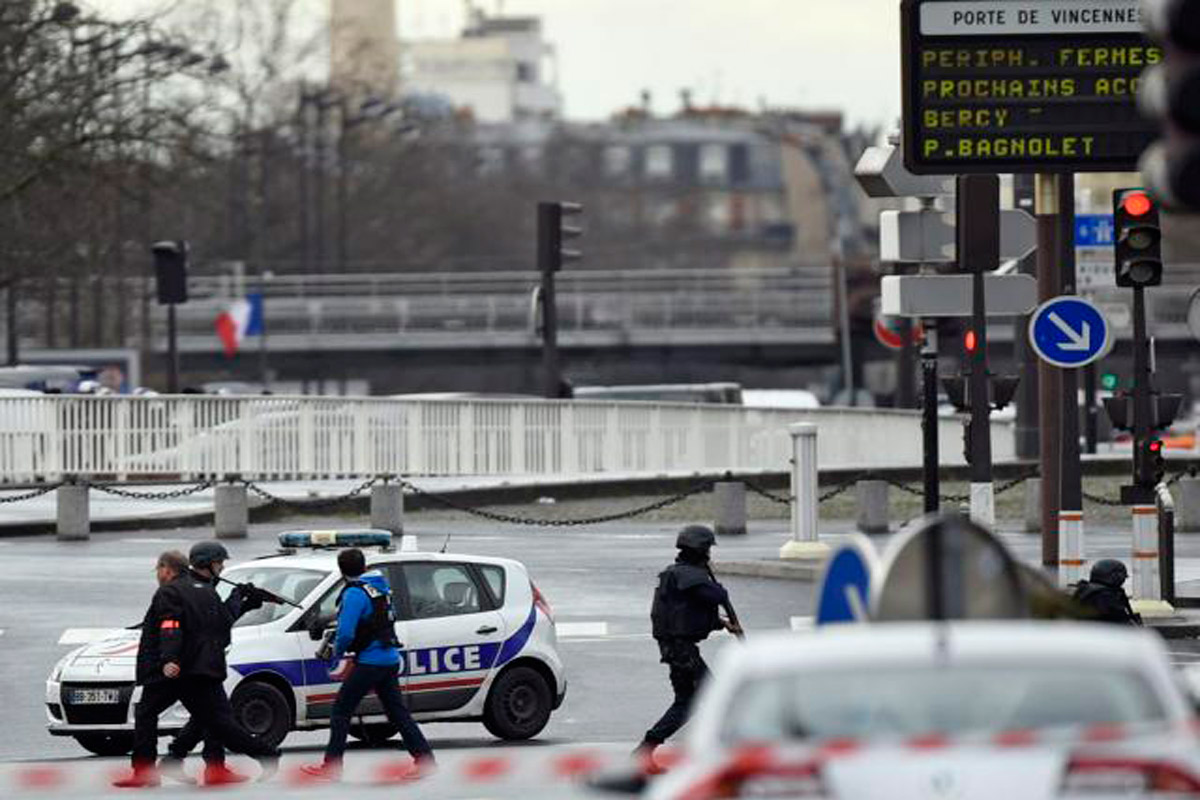 Francia: doble toma de rehenes dejó siete muertos