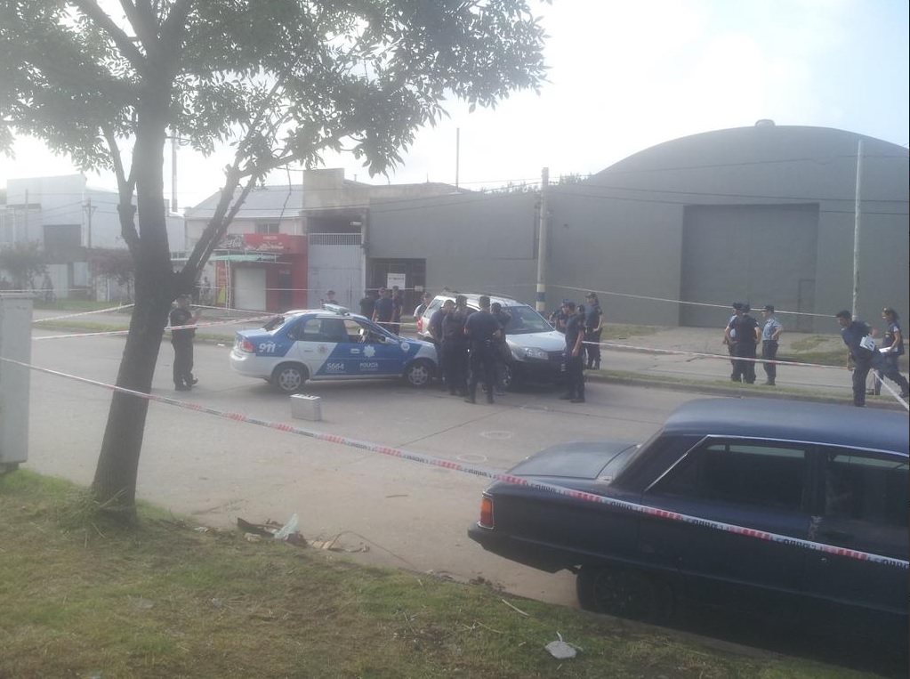 Muere un delincuente tras un tiroteo en la zona noroeste
