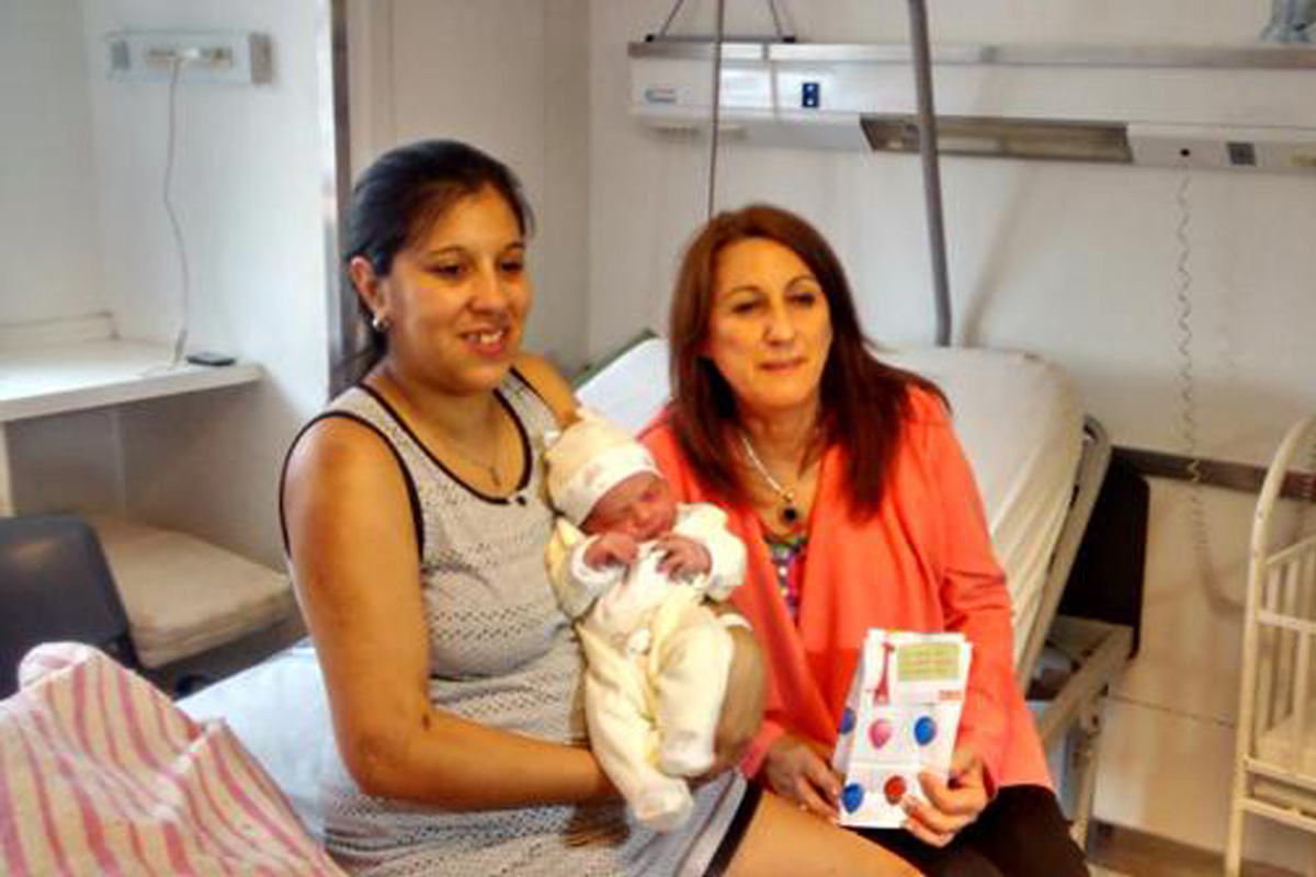 El primer bebé del año en Rosario es un varón