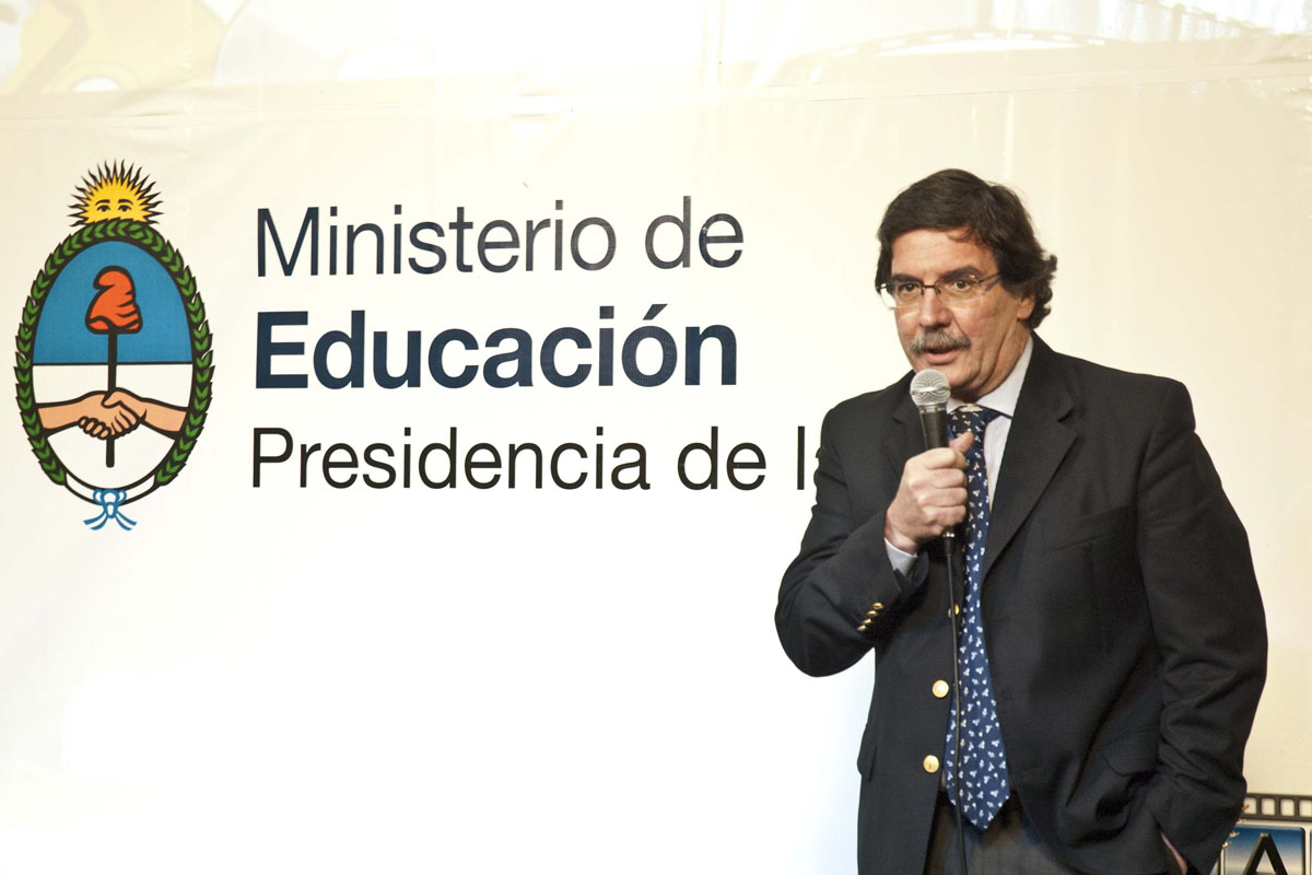 El gobierno nacional promulgó la ley que obliga a la escolaridad desde los 4 años