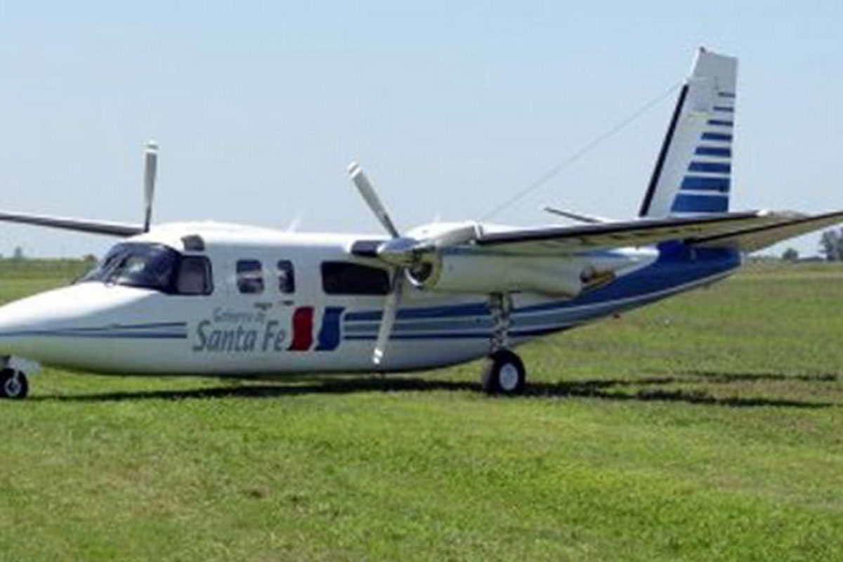 Se despistó el avión en el que viajaba el gobernador Bonfatti