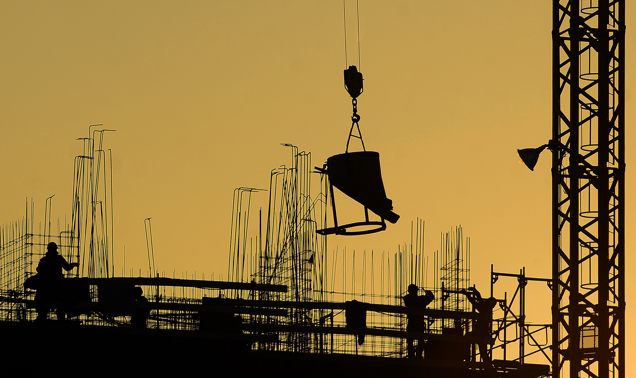 En 2014 el empleo registrado de la construcción cayó 2,1%