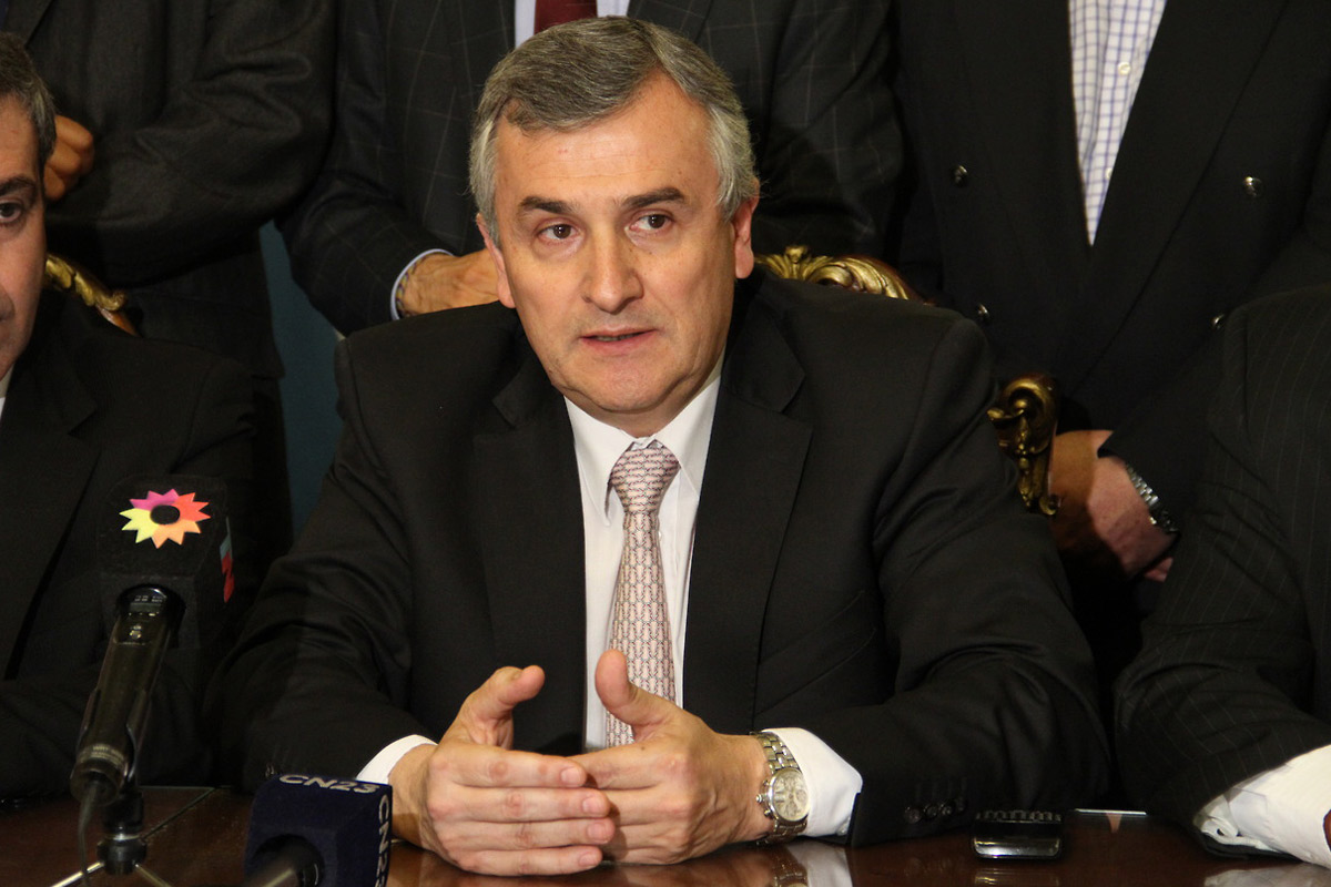 «Lo menos que tiene que hacer la Presidenta es declarar»