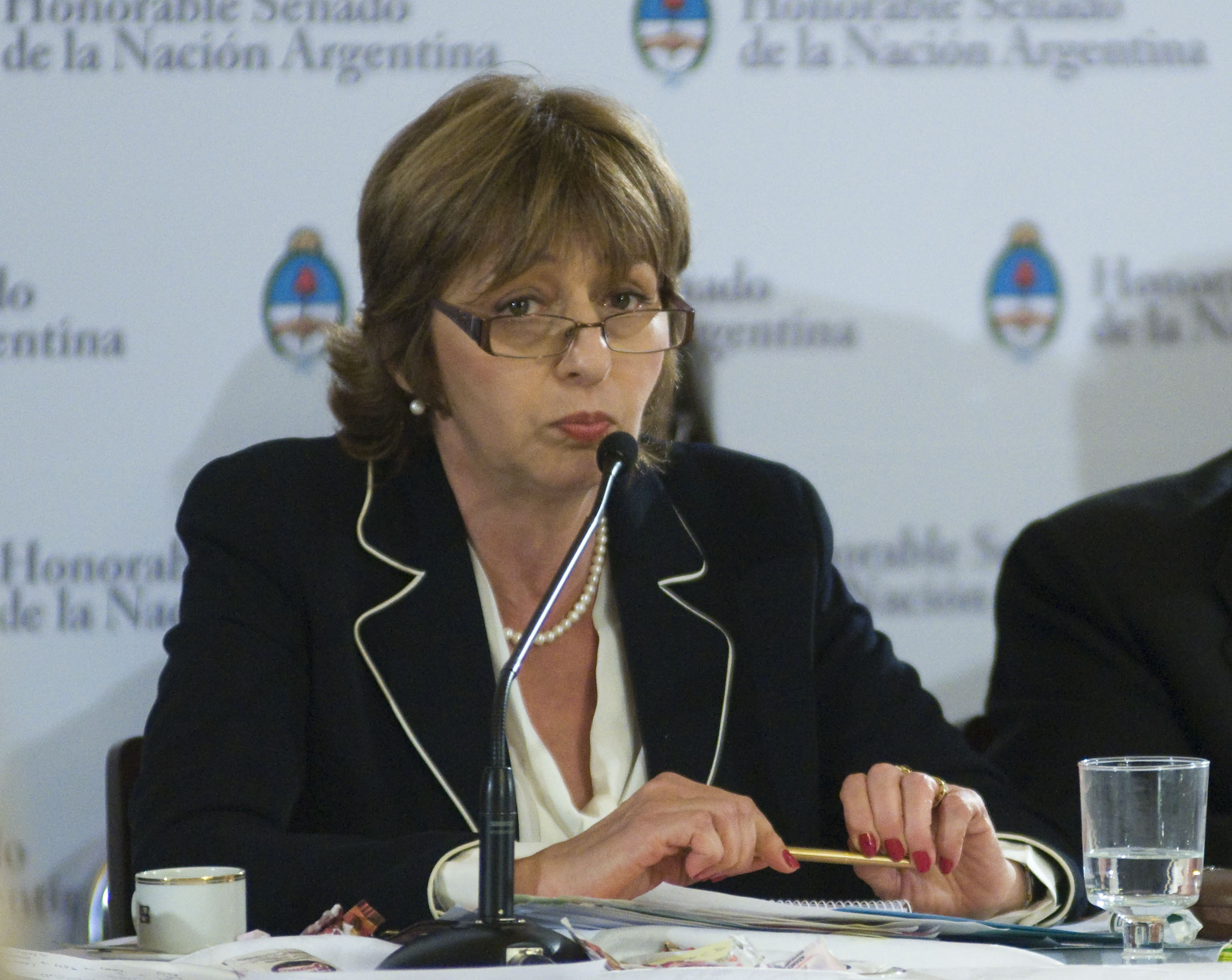 «Nunca se pensó en remover a Nisman de su cargo»
