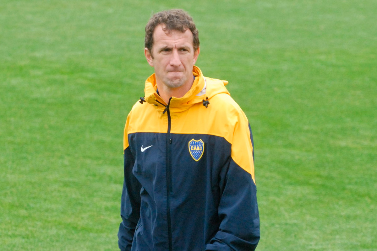 Boca y Racing se presentan esta noche por la Libertadores