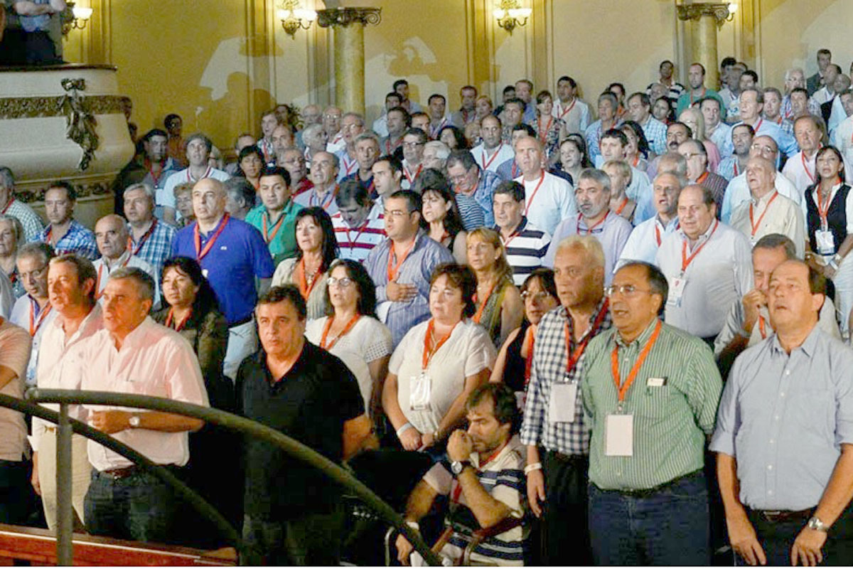 Radicales se autoconvocaron contra el acuerdo con el PRO