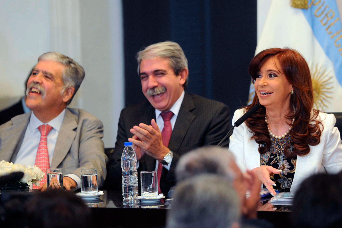 Cristina pidió “más derechos para todos los argentinos”