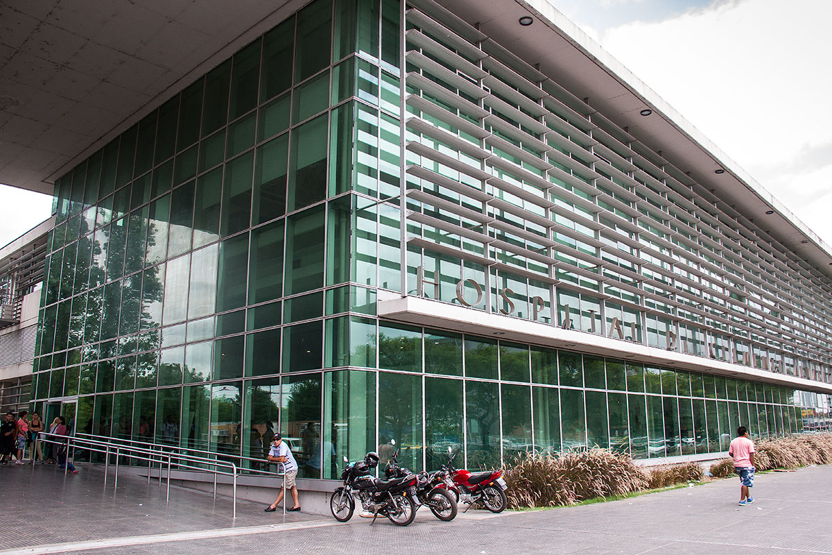 Falleció el joven que apedrearon para robarle la moto