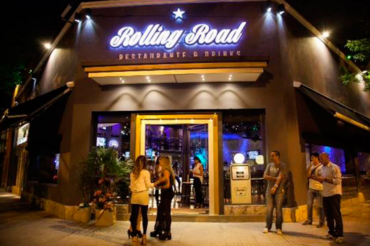 Con armas de fuego, asaltaron el bar Rolling Road