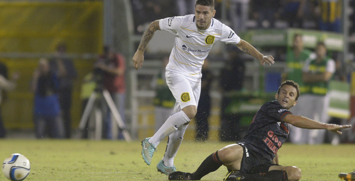 Central no pudo con Colón, aunque sigue en la cima