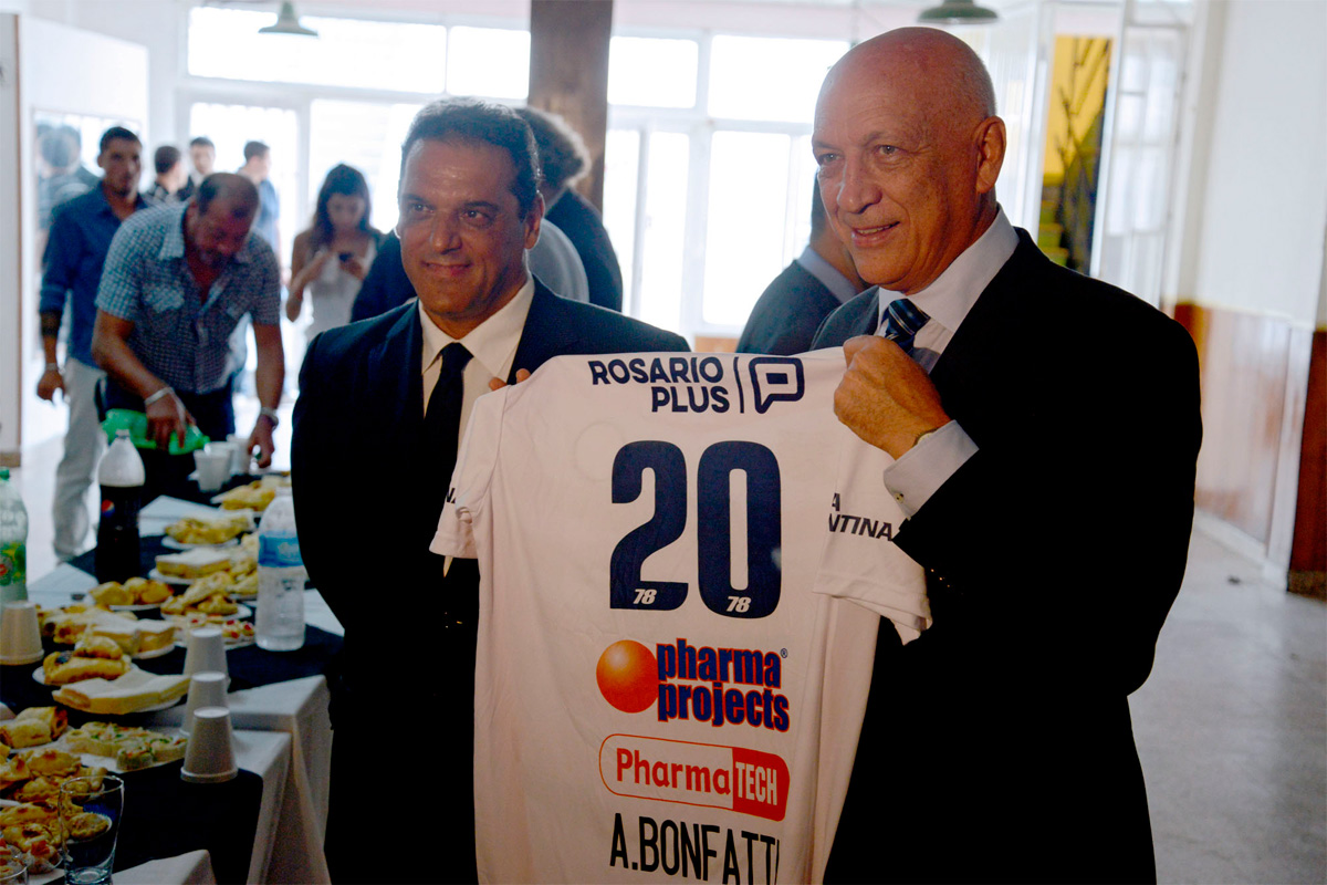 Bonfatti entregó fondos para Central Córdoba