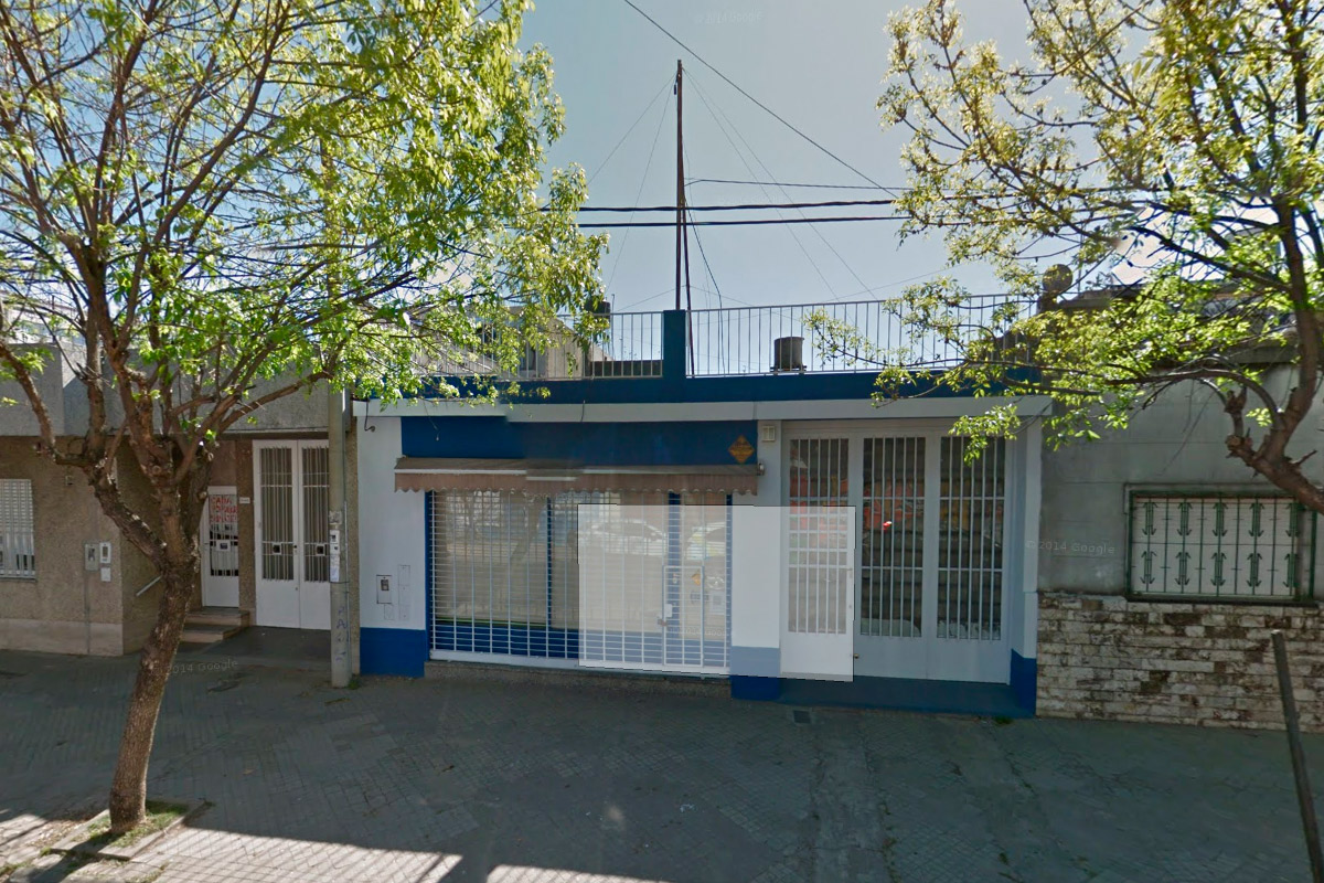 Dueño de una librería recibió disparos de arma de fuego