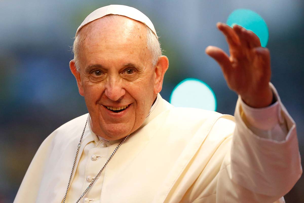 El Papa criticó a los curas «aburridos» y con «cara de vinagre»