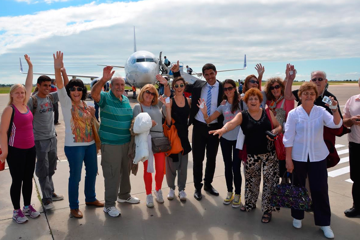 Partió el primer vuelo desde Rosario a El Calafate