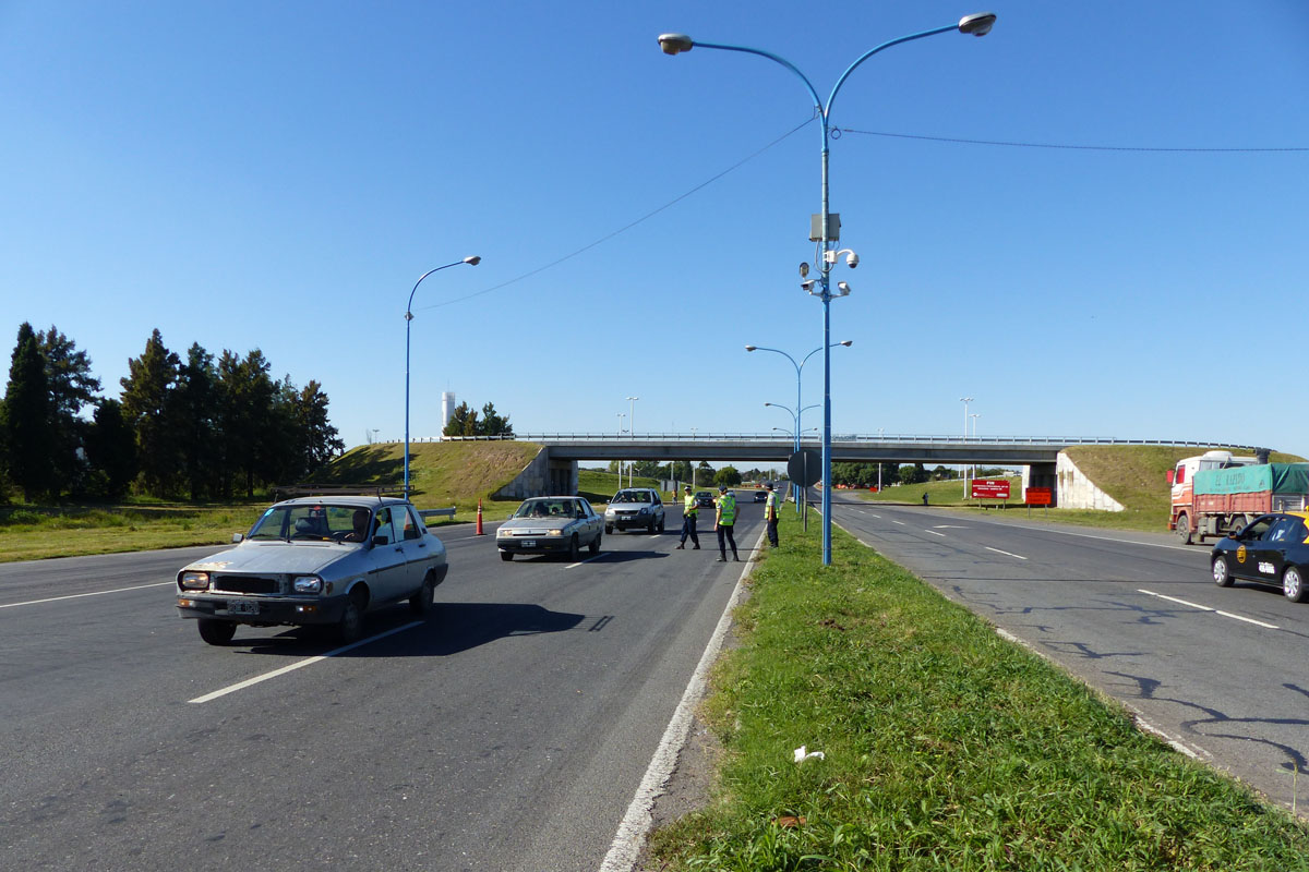 Autopista Rosario-Santa Fe: piden circular con precaución