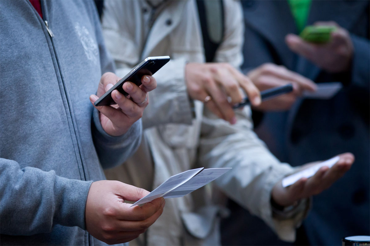 Multan a Movistar por modificar planes sin aviso