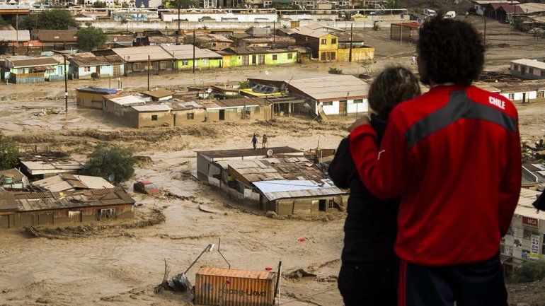 Chile: ya suman 120 los desaparecidos por temporal
