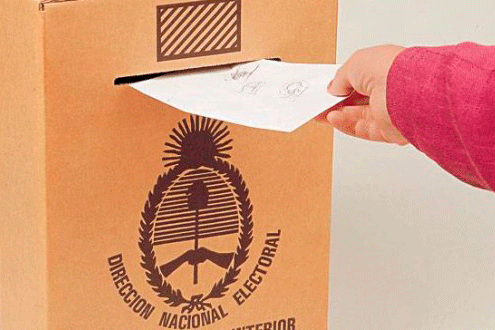 Cuatro provincias extendieron el horario de la votación