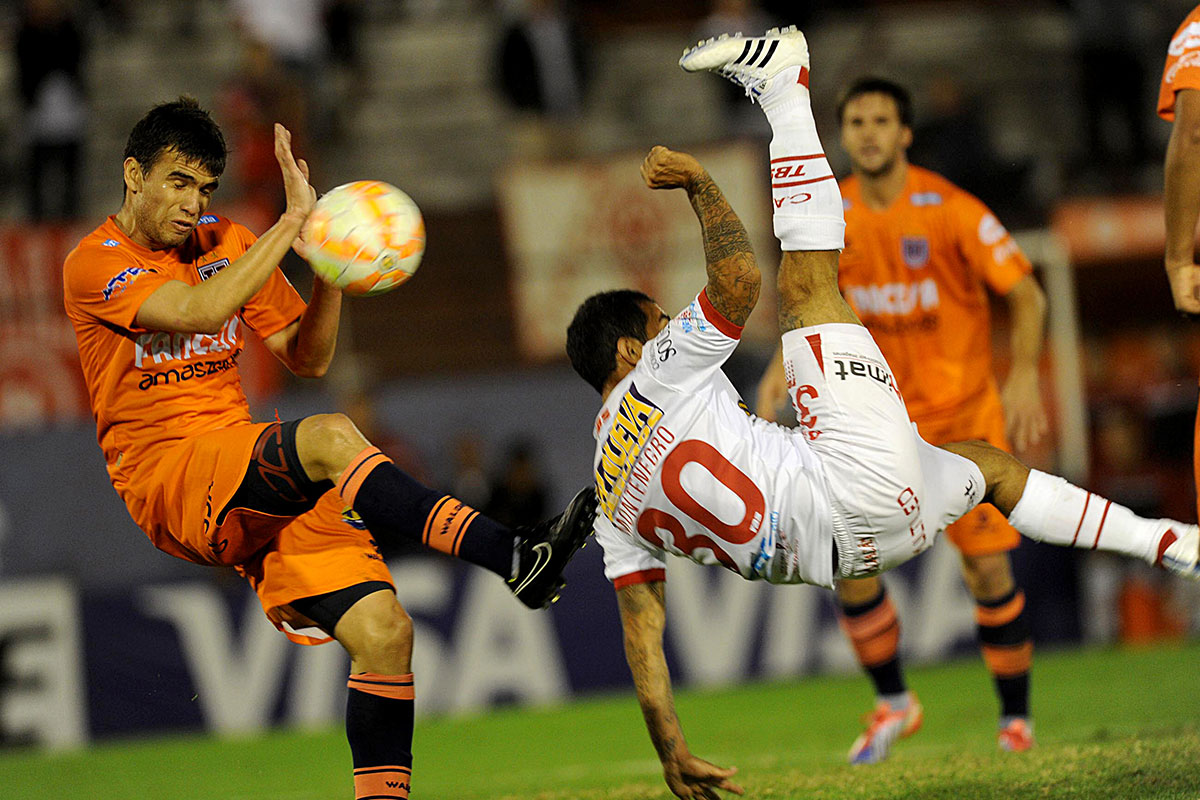 Libertadores: Huracán empató y complicó la clasificación