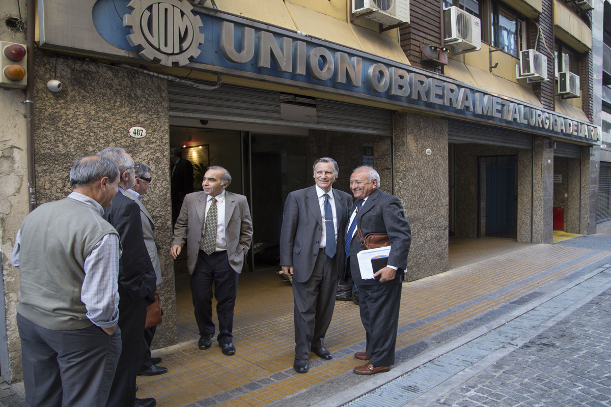 Paritarias 2015: negocian UOM, aceiteros, UTA y Smata
