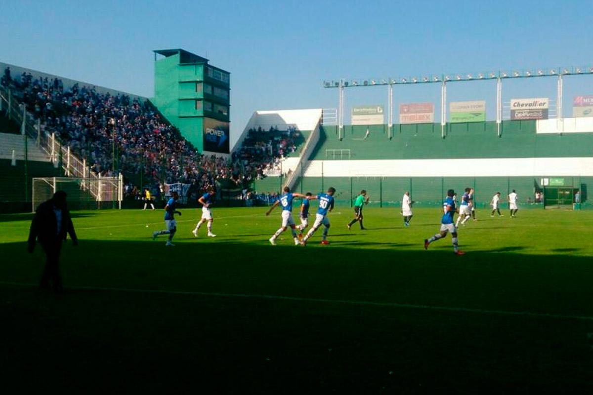 Copa Argentina: Vélez le ganó a La Emilia y avanzó de ronda