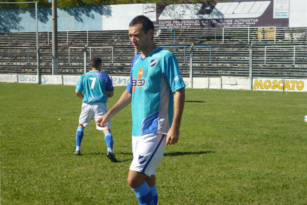 Primera D: Argentino ganó y se prende en el campeonato