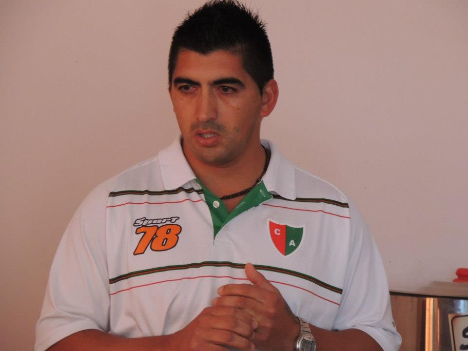 Valiente y el debut de Coronel Aguirre en el Federal B