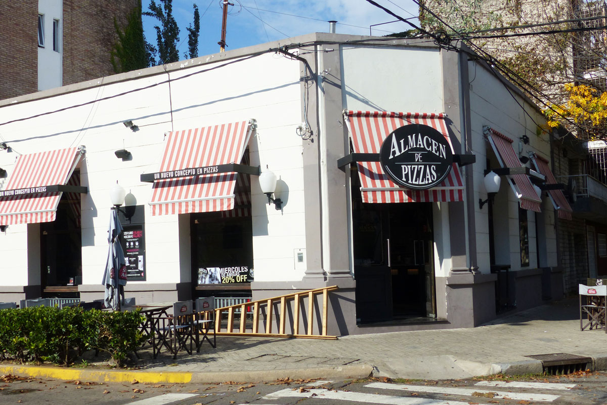 Roban el «Almacén de pizzas» y denuncian «zona liberada»