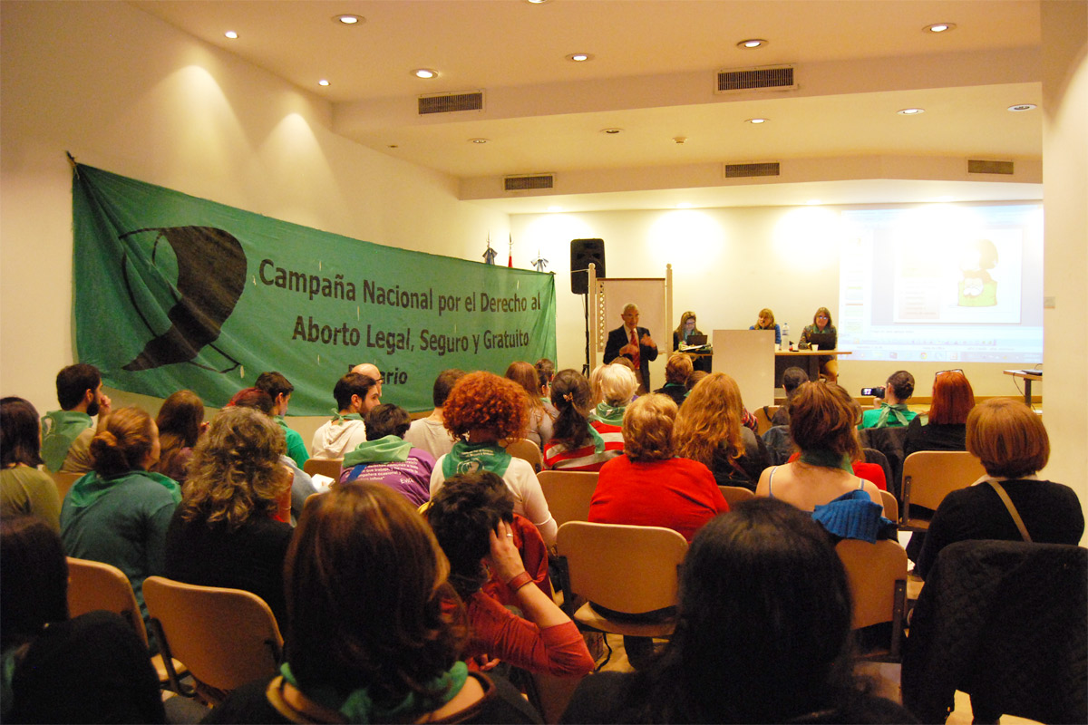 Foro para revisión del proyecto de legalización del aborto