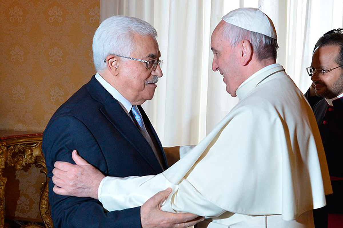 El Papa Francisco a Mahmud Abas: «Eres un ángel de paz»