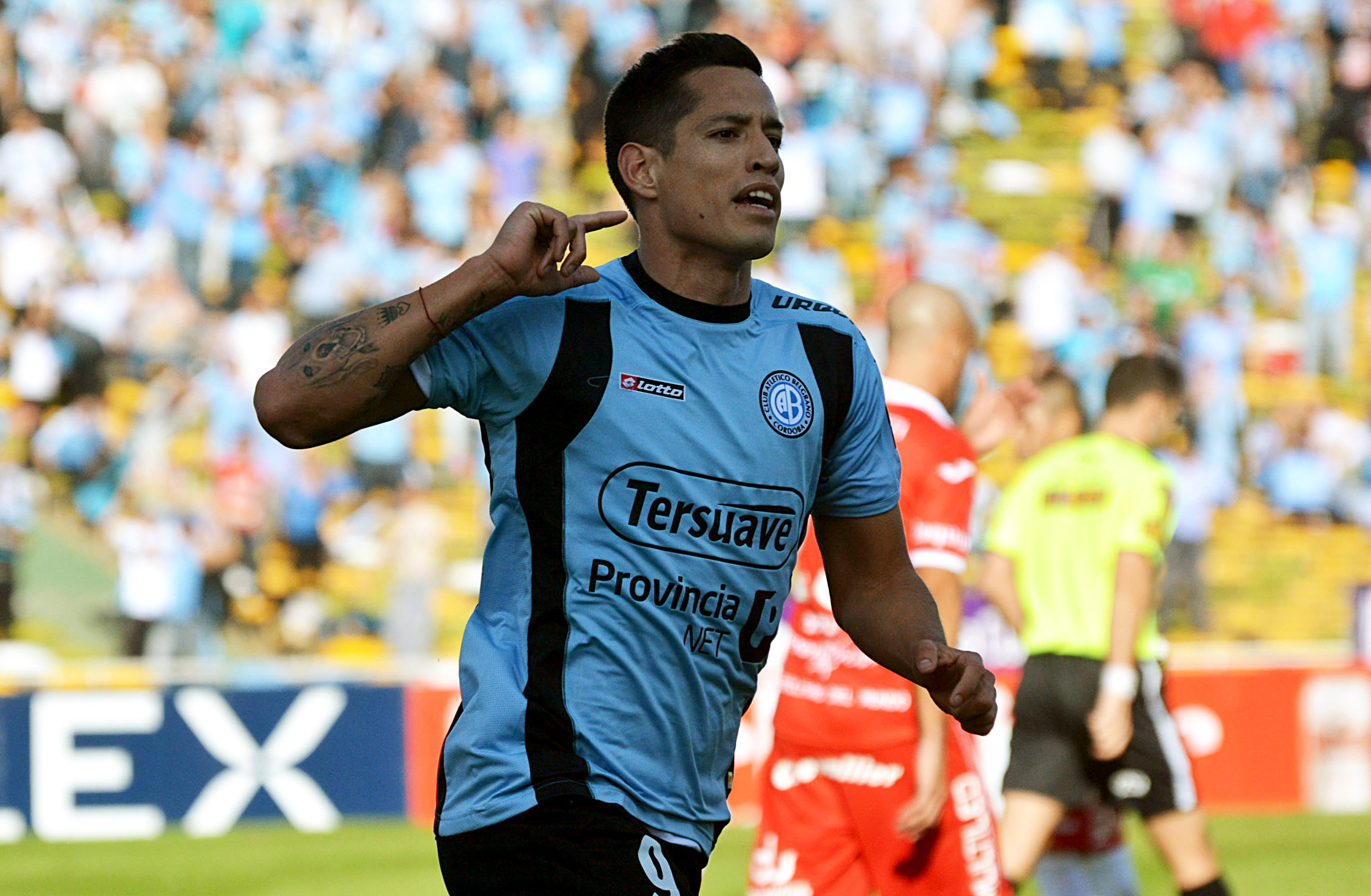 Belgrano ganó sobre el final y sigue en el lote de arriba