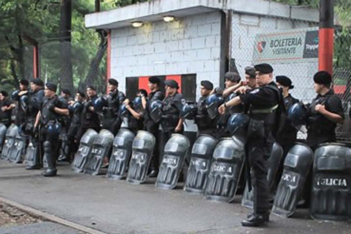 Newell’s-Colón: amplio operativo policial y de tránsito  