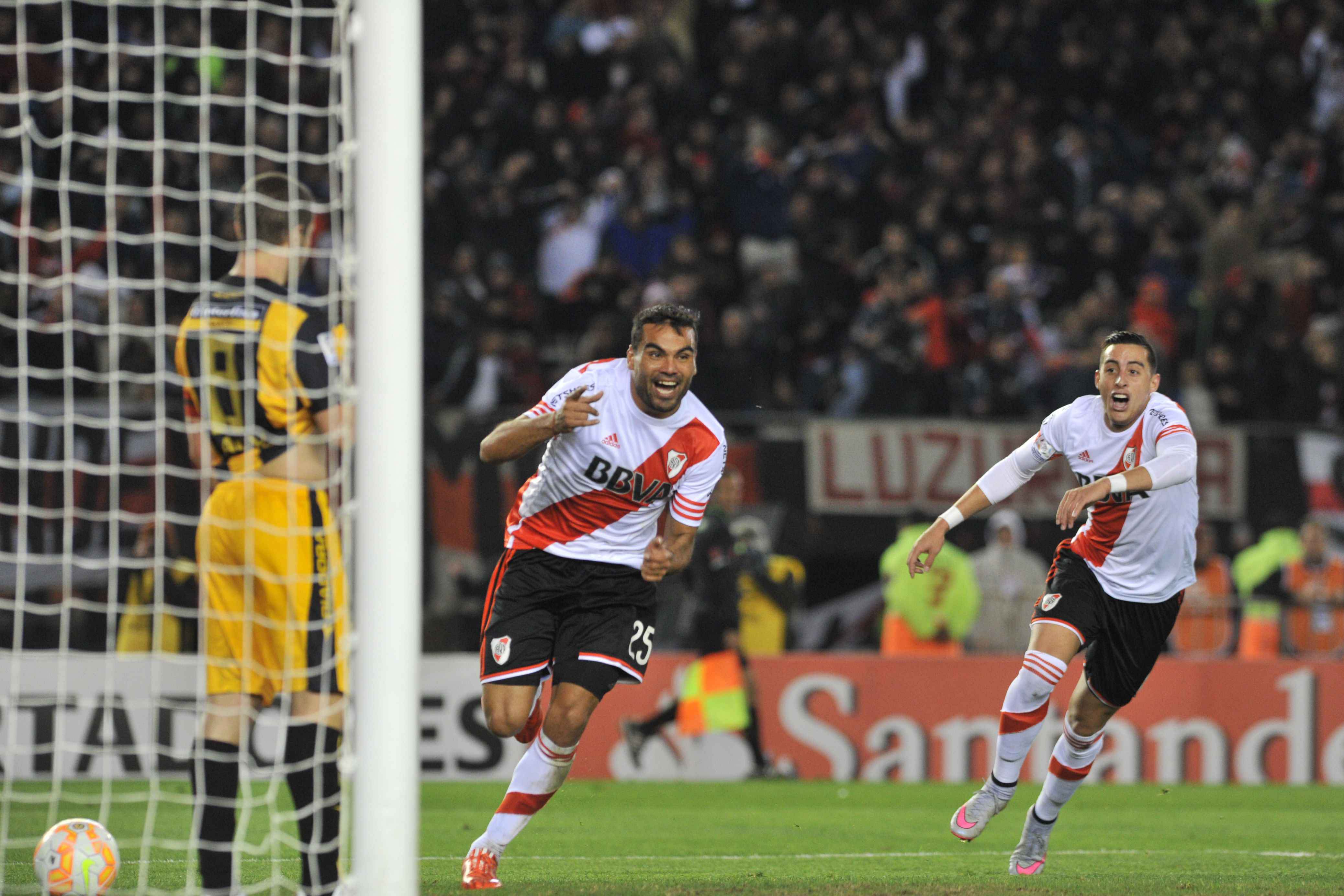 River le ganó a Guaraní y sueña con la final de la Copa