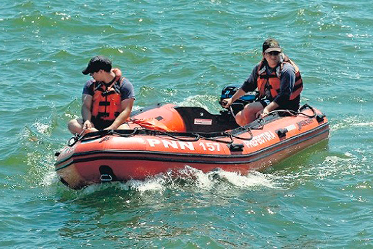 Sigue la búsqueda del joven que habría caído de un barco