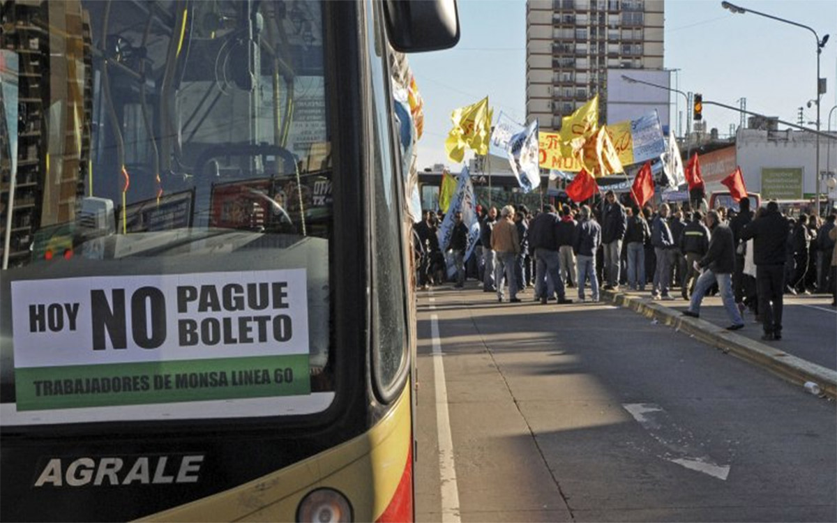 Posible solución al conflicto de choferes de la línea 60