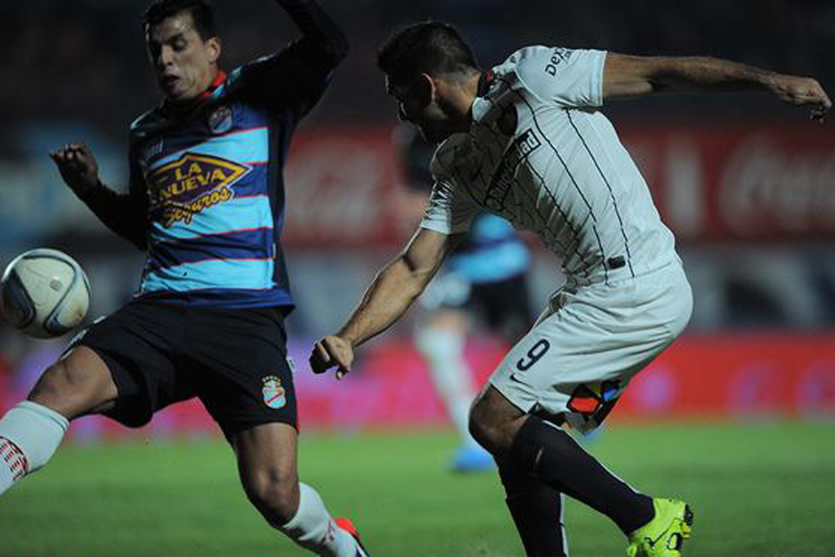 San Lorenzo ganó y recuperó el liderazgo en el torneo