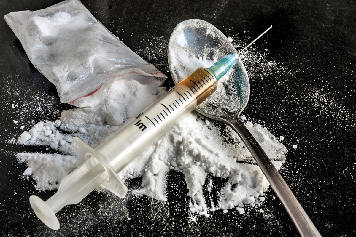 Descubren como interrumpir la adicción a la cocaína