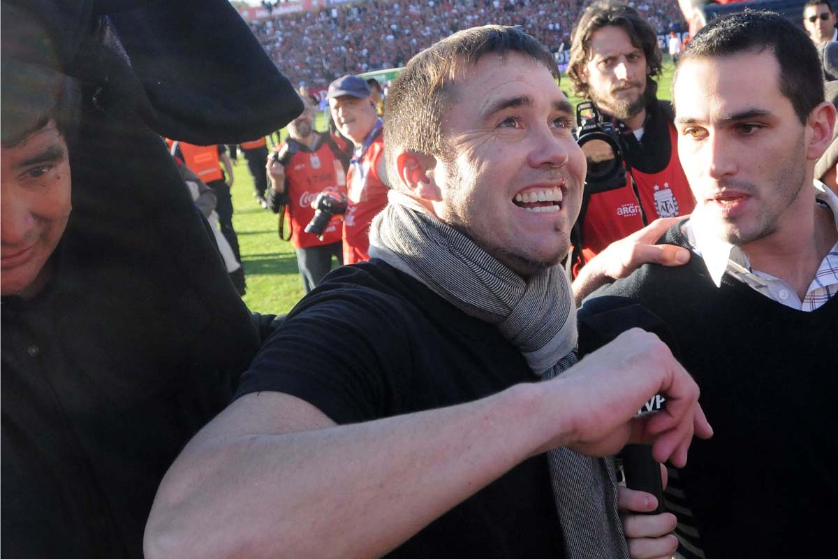 Coudet: «Me acabo de recibir como técnico de Central»