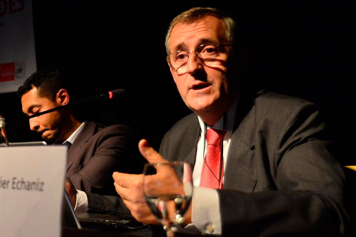 Le robaron dispositivos con documentación a Echaniz